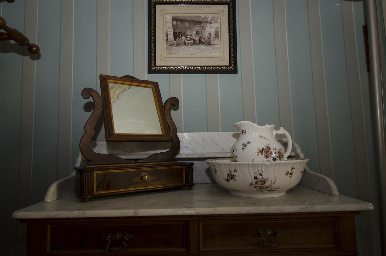Palazzo Gamboni Swiss Historic Hotel Comologno 외부 사진