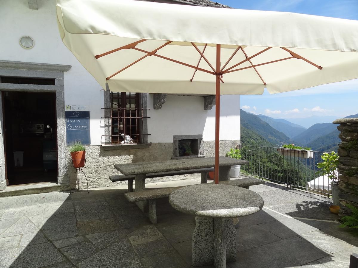 Palazzo Gamboni Swiss Historic Hotel Comologno 외부 사진