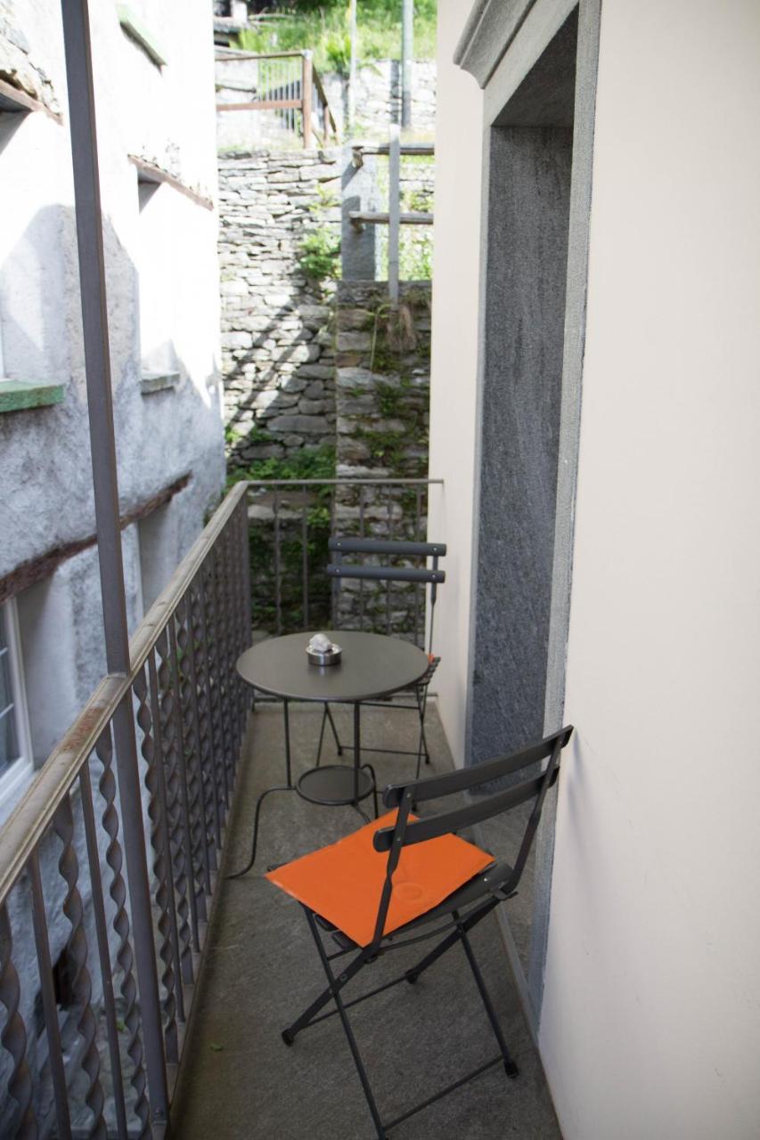 Palazzo Gamboni Swiss Historic Hotel Comologno 외부 사진